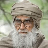 وحيد الدين خان